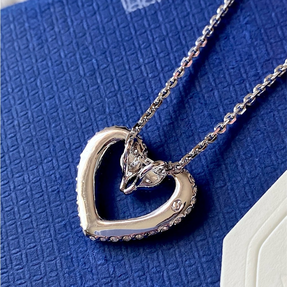 Swarovski “Sublima” White Heart Pendant Necklace - Picture 7 of 14